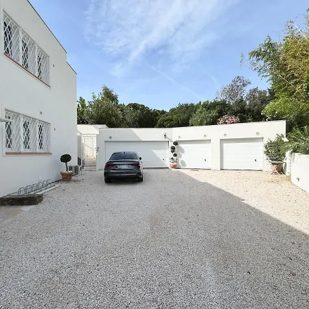 2ch Avec Terrasse A 400m De La Apartment *